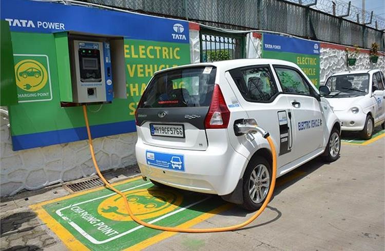 India's EV Industry Faces Challenges Despite Subsidies