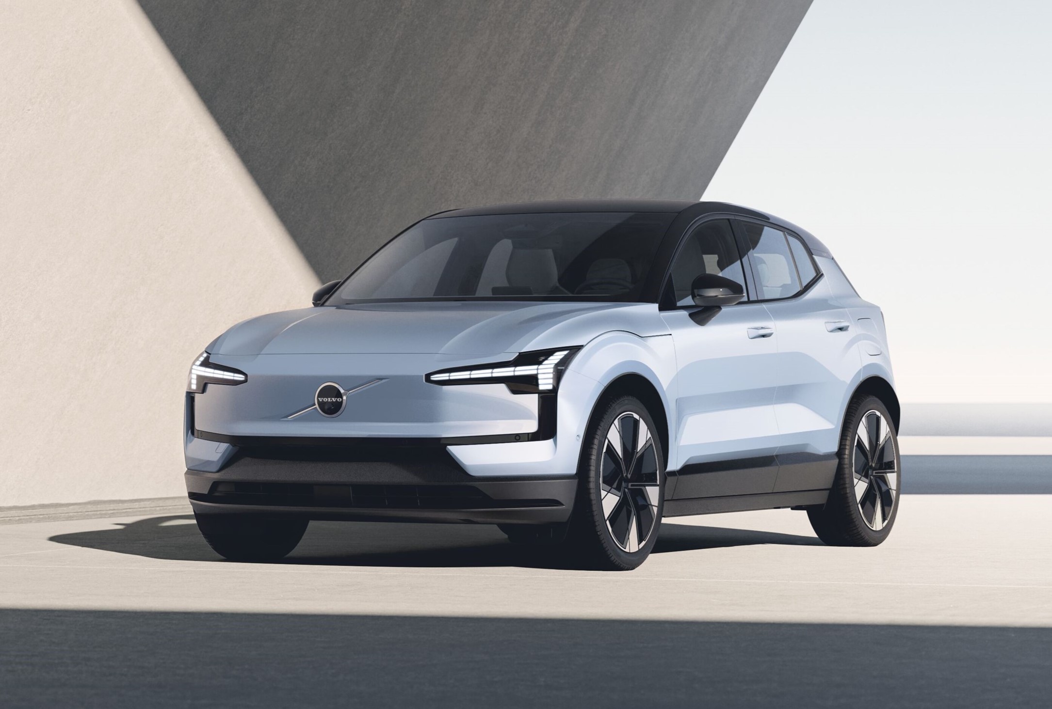 Volvo Unveils 2025 EV Lineup with Exciting Upgrades