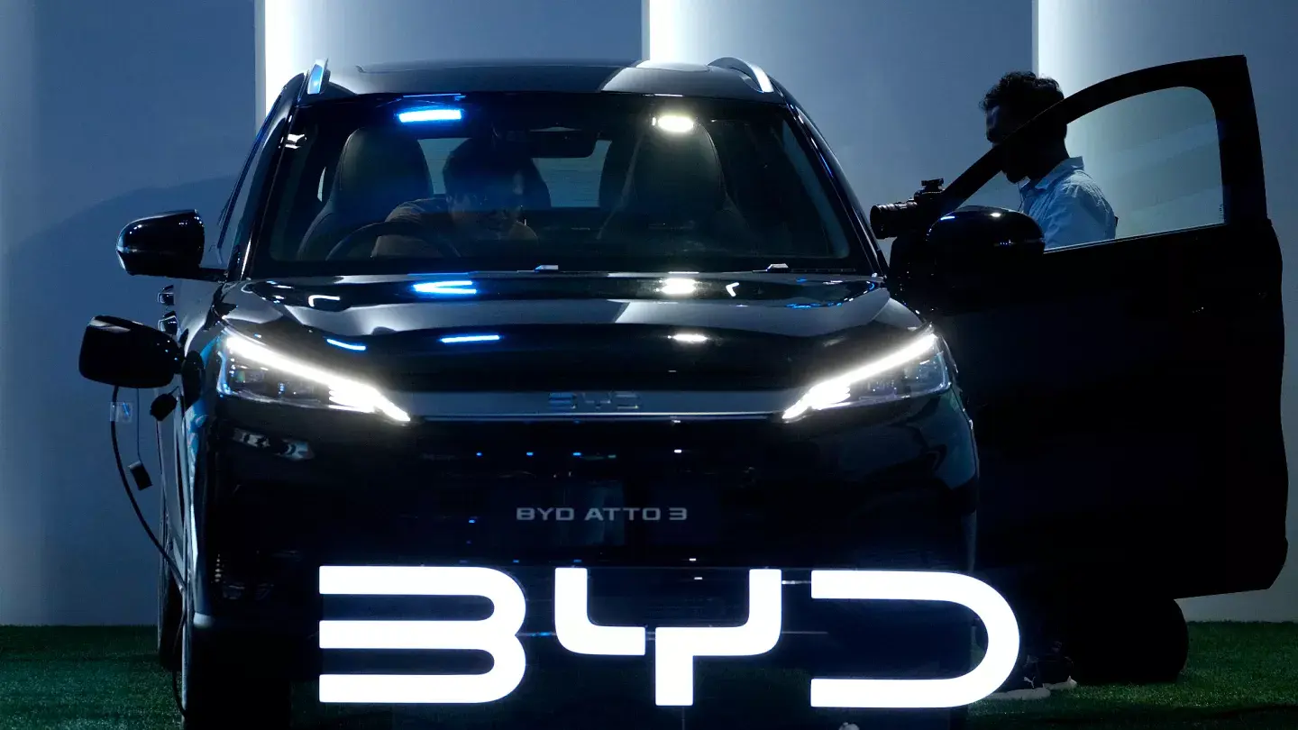 BYD Surges as DeepSeek Partnership Boosts EV Tech