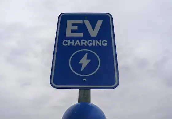 Trump Freezes EV Charging Funds, States in Limbo