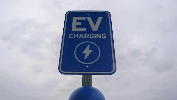 Trump Freezes EV Charging Funds, States in Limbo